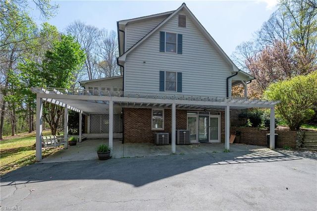 133 Carolina Avenue, Mocksville, NC 27028