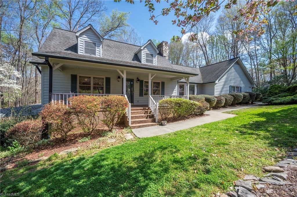 133 Carolina Avenue, Mocksville, NC 27028