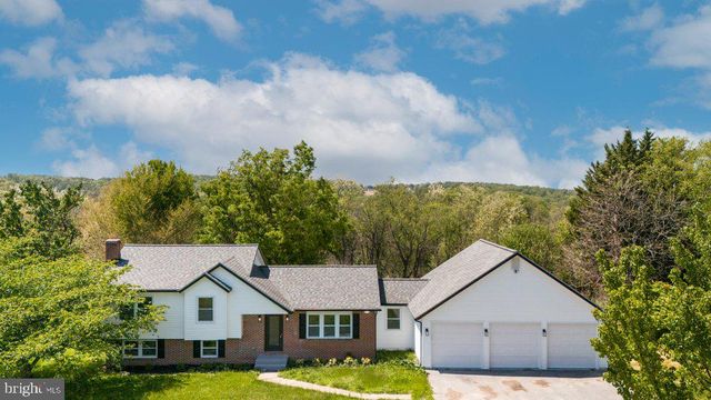3174 CARDINAL DR, Westminster, MD 21157