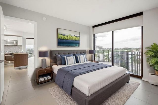 5252 NW 85th Ave 311, Doral, FL 33166