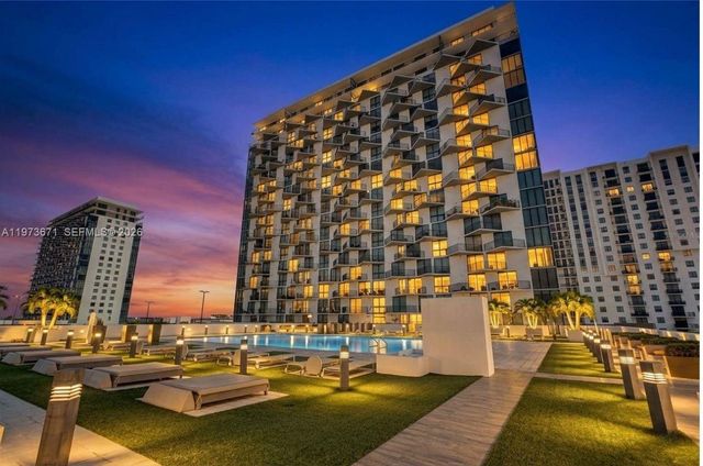 5252 NW 85th Ave 311, Doral, FL 33166