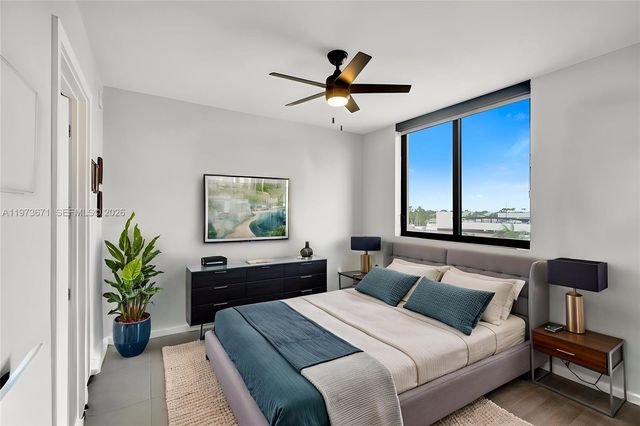 5252 NW 85th Ave 311, Doral, FL 33166