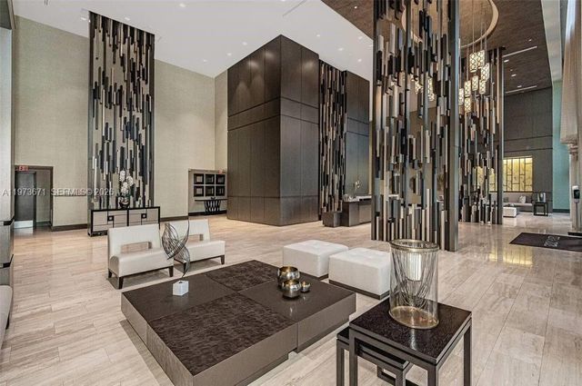 5252 NW 85th Ave 311, Doral, FL 33166