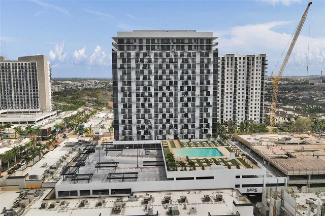 5252 NW 85th Ave 311, Doral, FL 33166