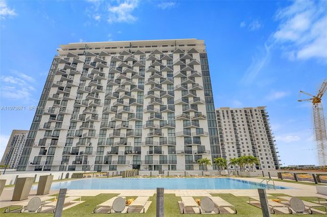 5252 NW 85th Ave 311, Doral, FL 33166