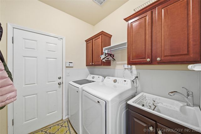 505 N Vine Street, Jenks, OK 74037