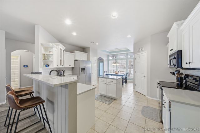 505 N Vine Street, Jenks, OK 74037