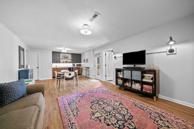 550 Pat Haven DRIVE, Mt Lebanon, PA 15243