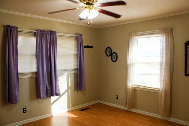 2633 Spencer Rd, Rock Island, TN 38581