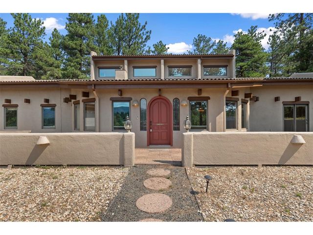 2143 Perry Park Ave, Larkspur, CO 80118