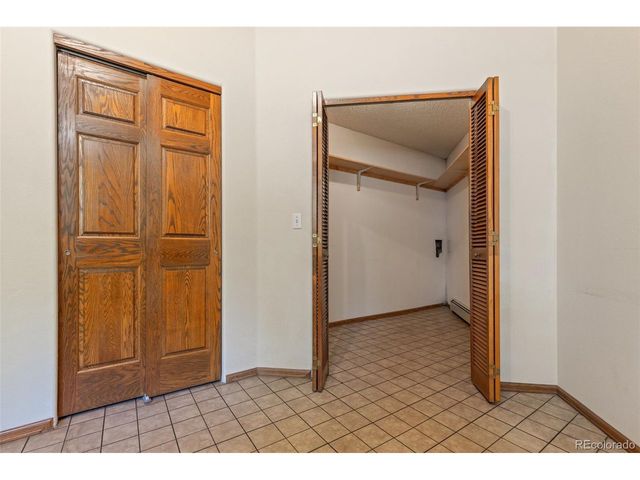 2143 Perry Park Ave, Larkspur, CO 80118