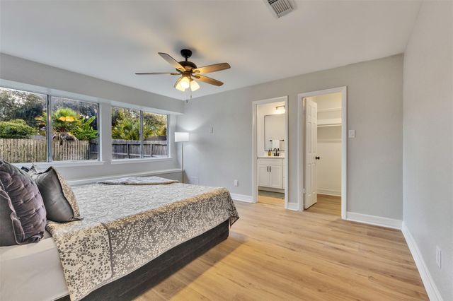 2811 Sugar Wood Drive, League City, TX 77573
