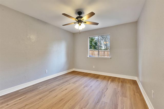 2811 Sugar Wood Drive, League City, TX 77573