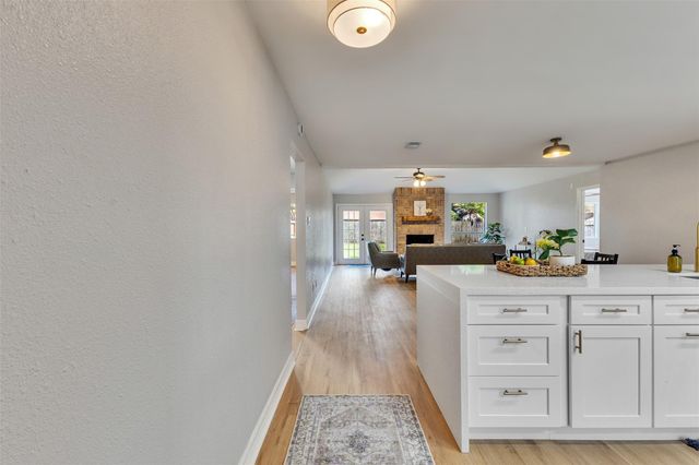 2811 Sugar Wood Drive, League City, TX 77573