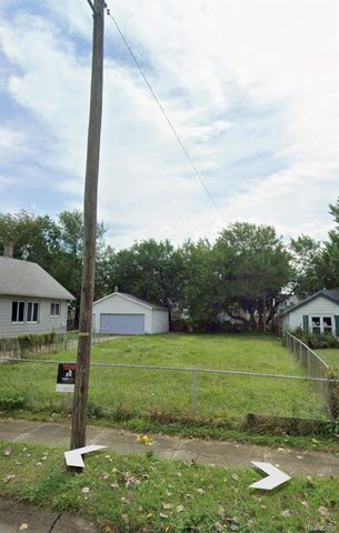 6736 Orchard Avenue, Warren, MI 48091