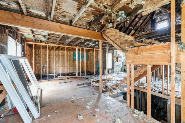 8742 S Constance Avenue, Chicago, IL 60617