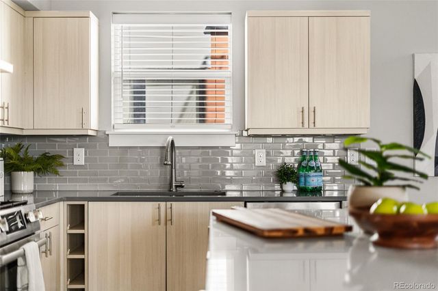 1842 Irving Street, Denver, CO 80204