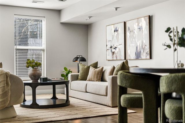 1842 Irving Street, Denver, CO 80204