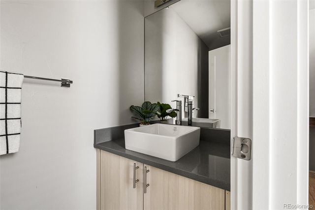 1842 Irving Street, Denver, CO 80204