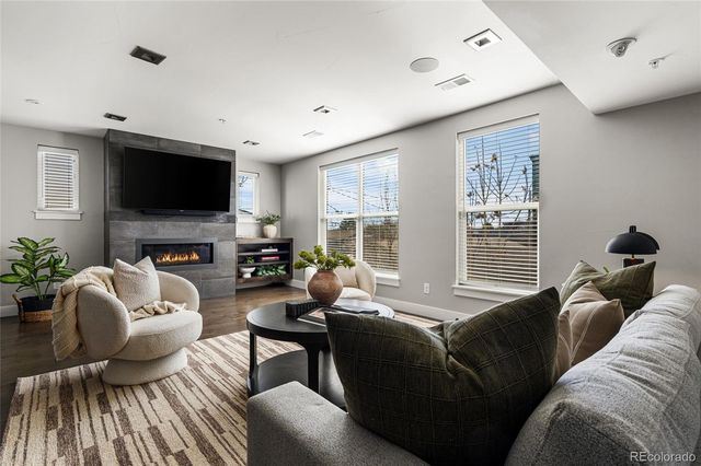 1842 Irving Street, Denver, CO 80204