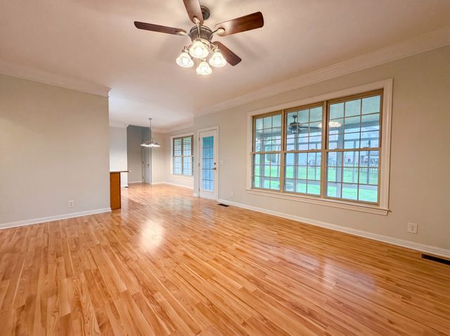 118 Pilot Knob Ln, Hendersonville, TN 37075