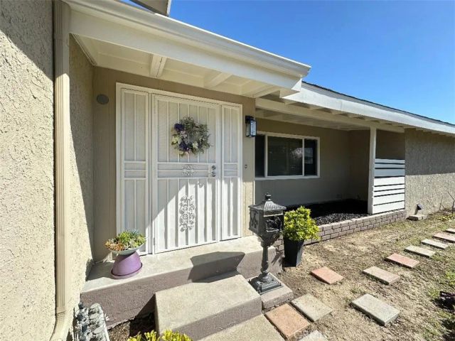 1334 S Glendora Avenue, West Covina, CA 91790