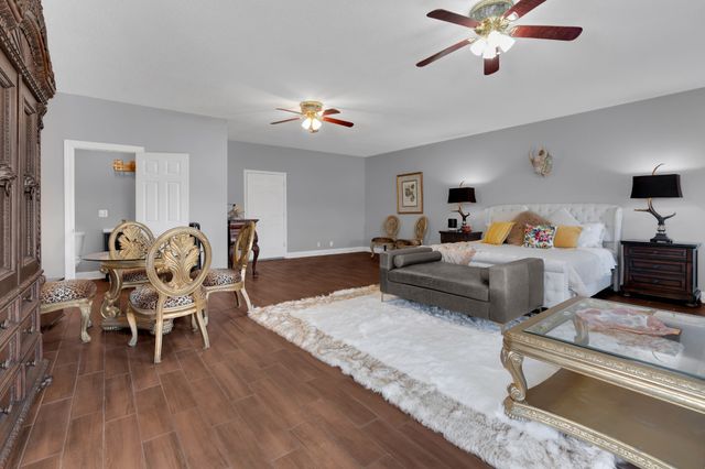 1191 Knights Church Rd, Decherd, TN 37324