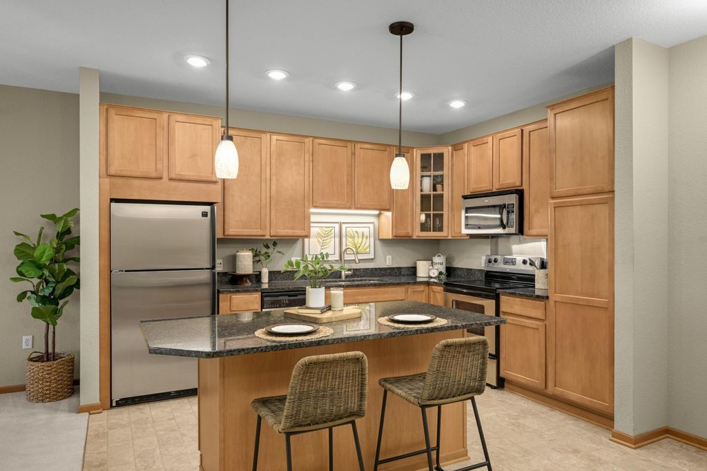 7100 Metro Boulevard 417, Edina, MN 55439 — photo 3