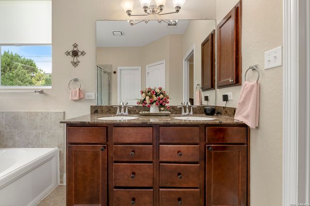 7919 Cimarron Ranch, San Antonio, TX 78254