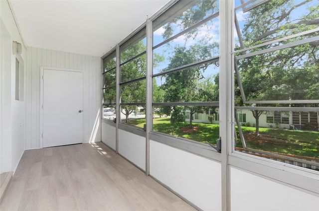 8221 112TH STREET 209, Seminole, FL 33772