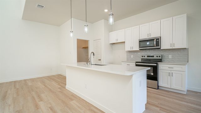 3320 Brazos River Drive, Granbury, TX 76048