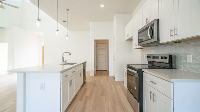 3320 Brazos River Drive, Granbury, TX 76048
