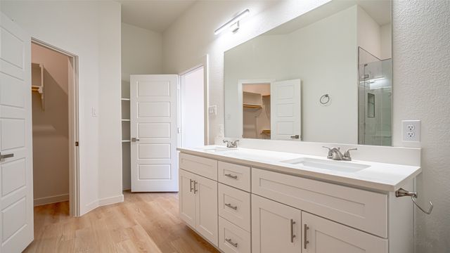 3320 Brazos River Drive, Granbury, TX 76048