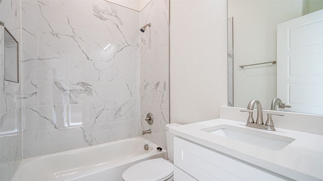 3320 Brazos River Drive, Granbury, TX 76048