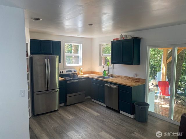 25414 162nd Street E, Buckley, WA 98321
