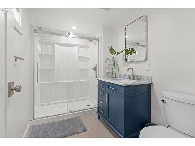 7026 N CAMPBELL Ave, Portland, OR 97217