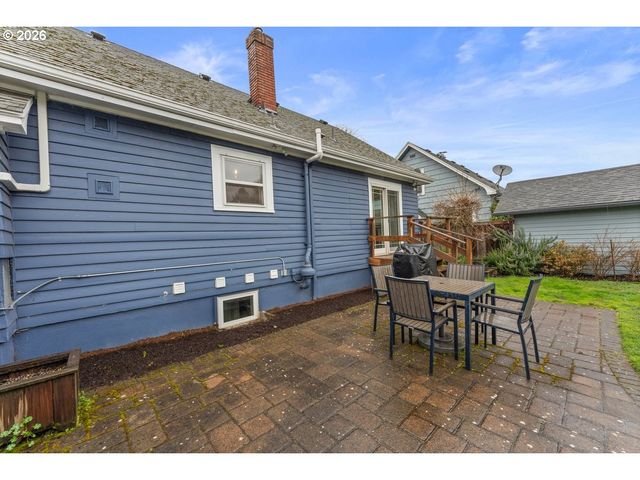 7026 N CAMPBELL Ave, Portland, OR 97217