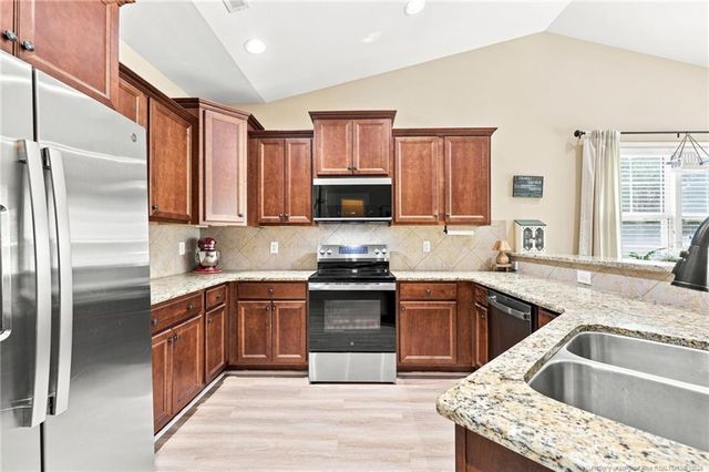 276 Widgeon Way, Lillington, NC 27546