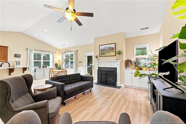276 Widgeon Way, Lillington, NC 27546