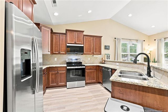276 Widgeon Way, Lillington, NC 27546