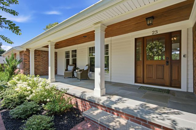 23 Renwick Avenue, Huntington, NY 11743