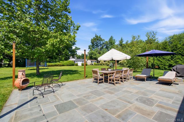 23 Renwick Avenue, Huntington, NY 11743