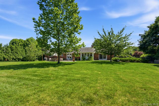 23 Renwick Avenue, Huntington, NY 11743