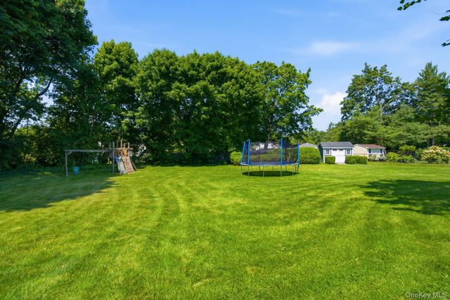 23 Renwick Avenue, Huntington, NY 11743
