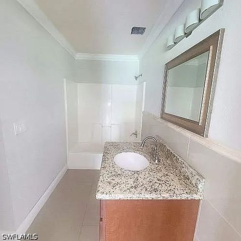 3420 72nd AVE NE, Naples, FL 34120