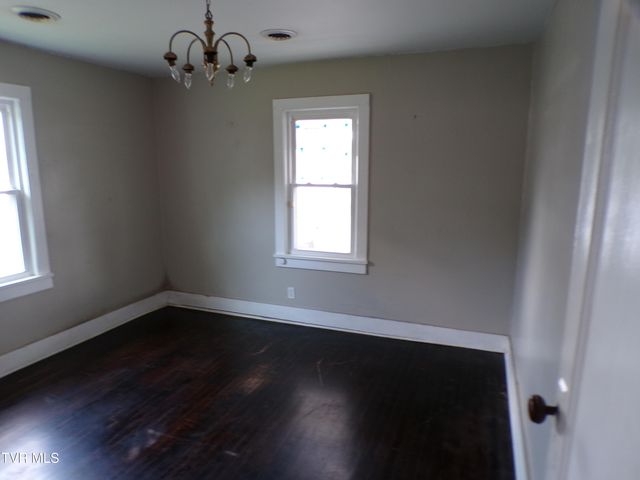 1129 Forest Street, Greeneville, TN 37743