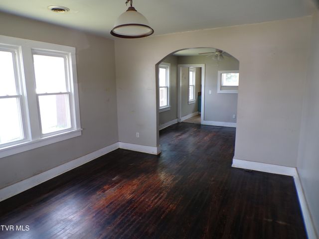 1129 Forest Street, Greeneville, TN 37743