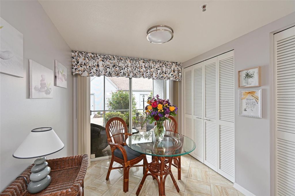 Image 20 of property listing at 6611 STONE RIVER ROAD 106, Bradenton, FL 34203