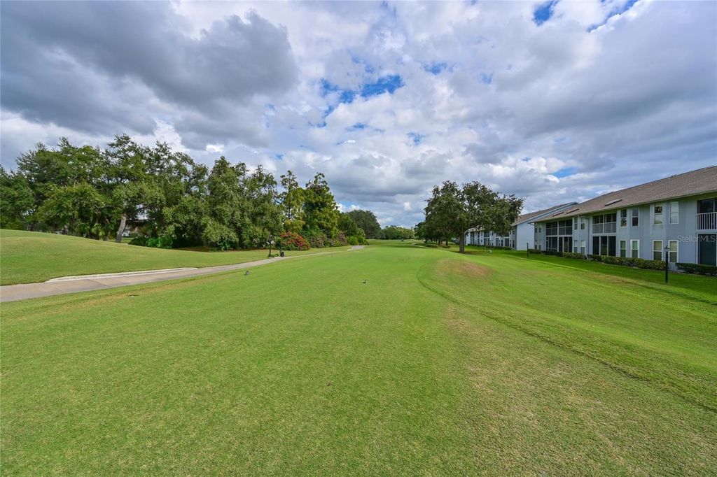 Image 27 of property listing at 6611 STONE RIVER ROAD 106, Bradenton, FL 34203