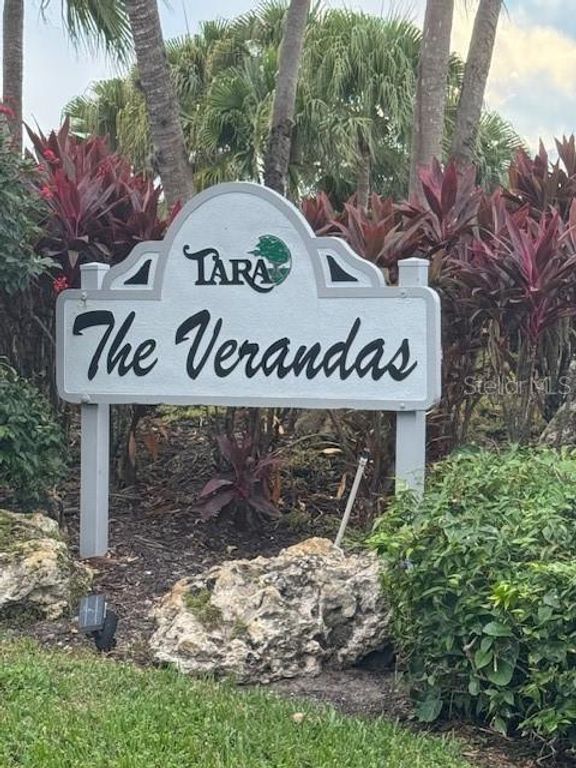 Image 56 of property listing at 6611 STONE RIVER ROAD 106, Bradenton, FL 34203